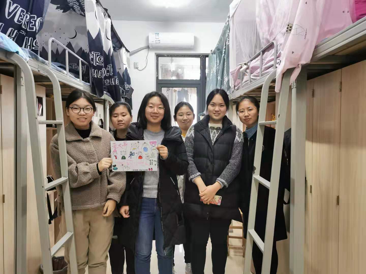国产成人精品白浆久久69