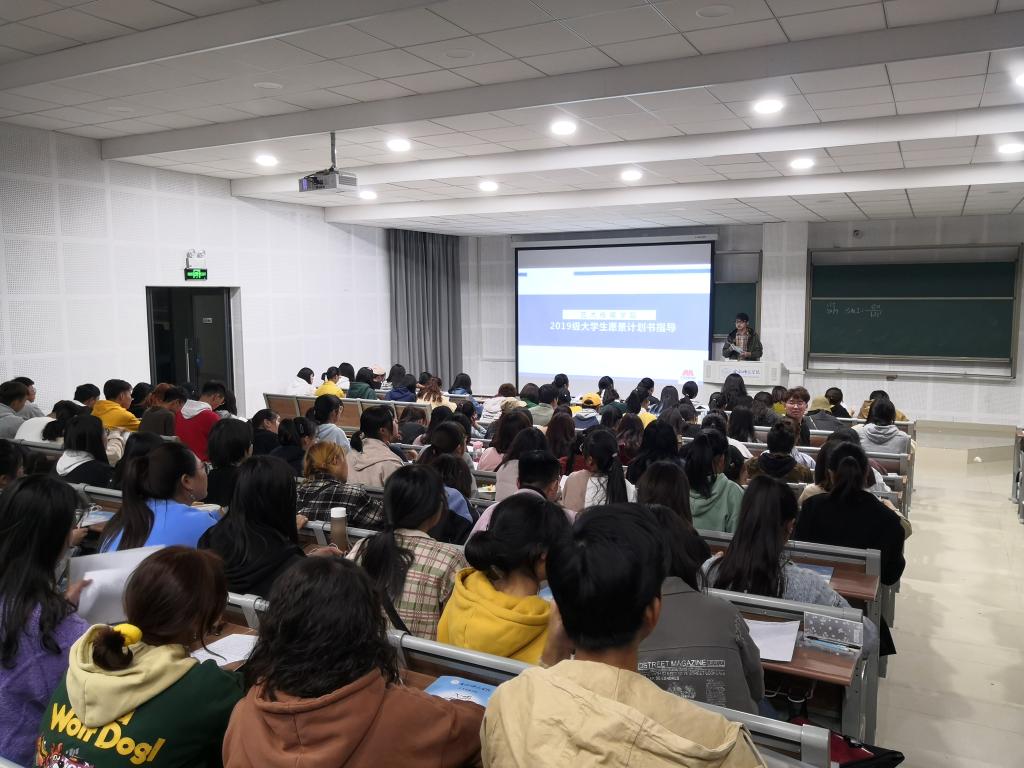 国产成人精品白浆久久69