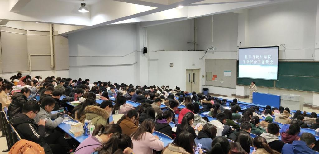 国产成人精品白浆久久69