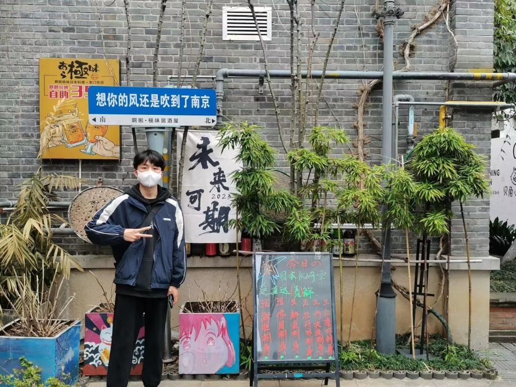 国产成人精品白浆久久69
