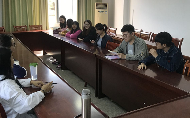 国产成人精品白浆久久69