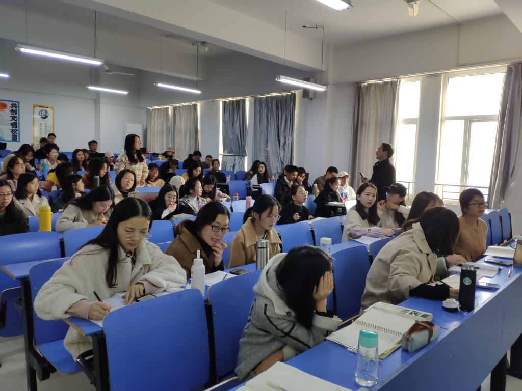 国产成人精品白浆久久69