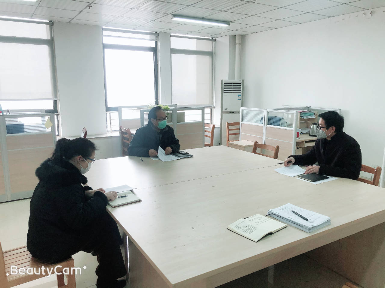 国产成人精品白浆久久69