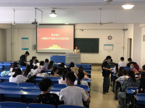 国产成人精品白浆久久69