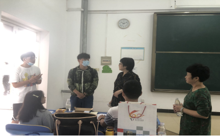 国产成人精品白浆久久69