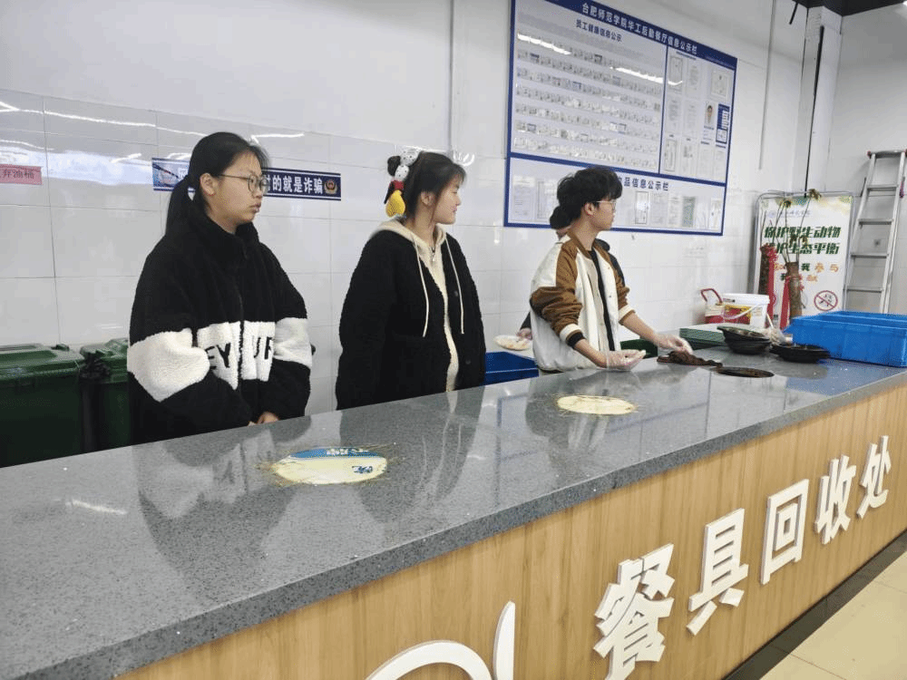 国产成人精品白浆久久69