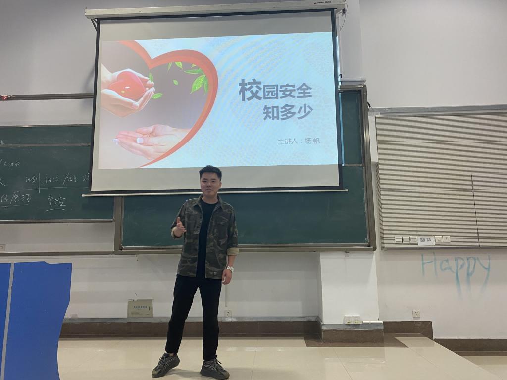 国产成人精品白浆久久69