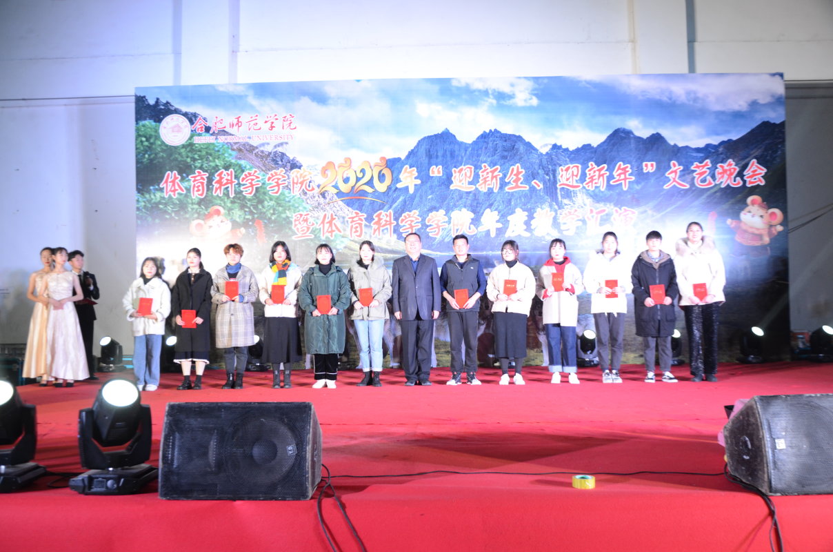 国产成人精品白浆久久69