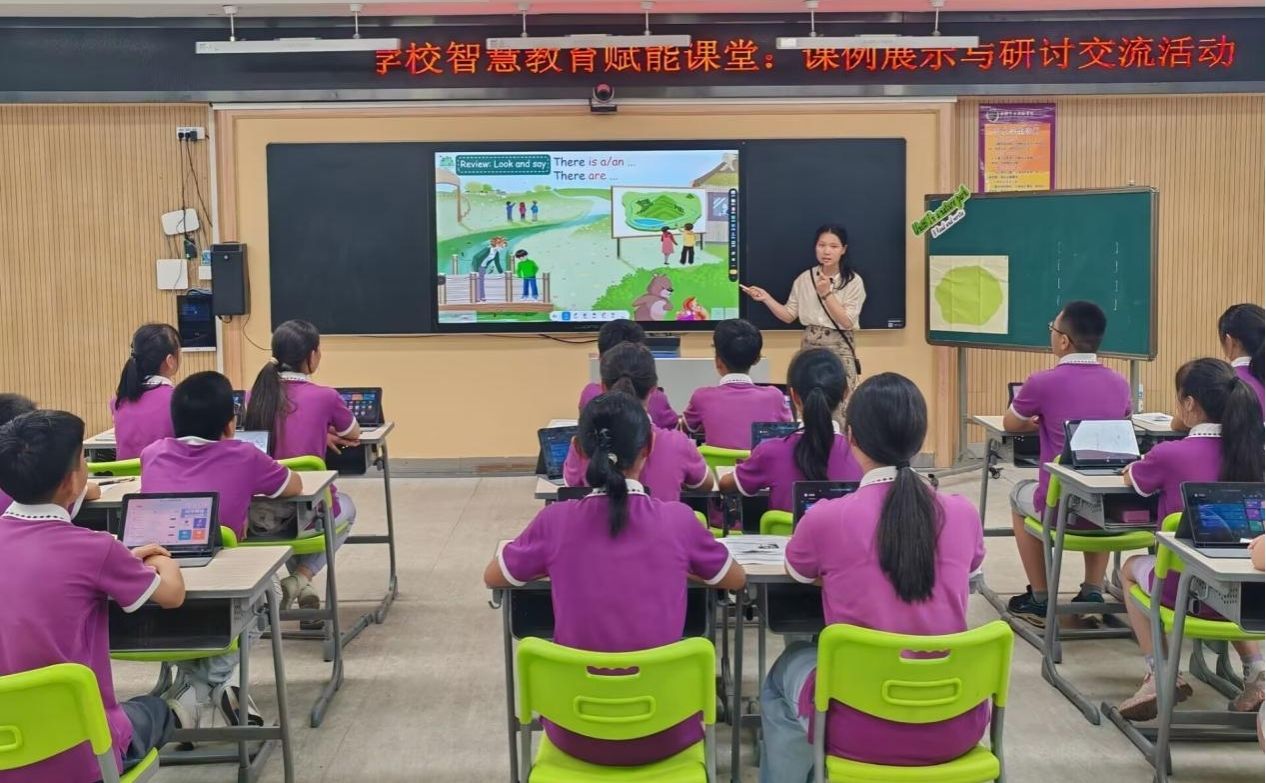 国产成人精品白浆久久69