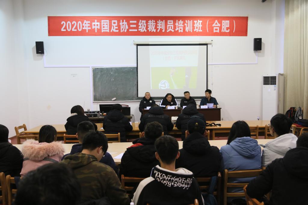 国产成人精品白浆久久69