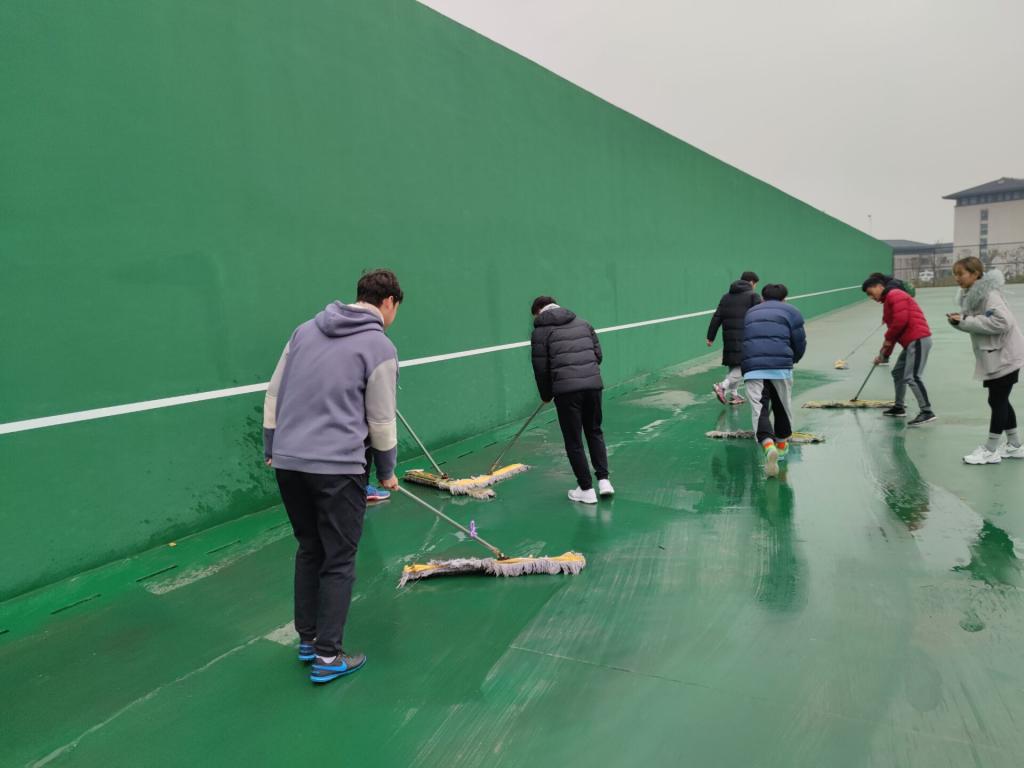 国产成人精品白浆久久69