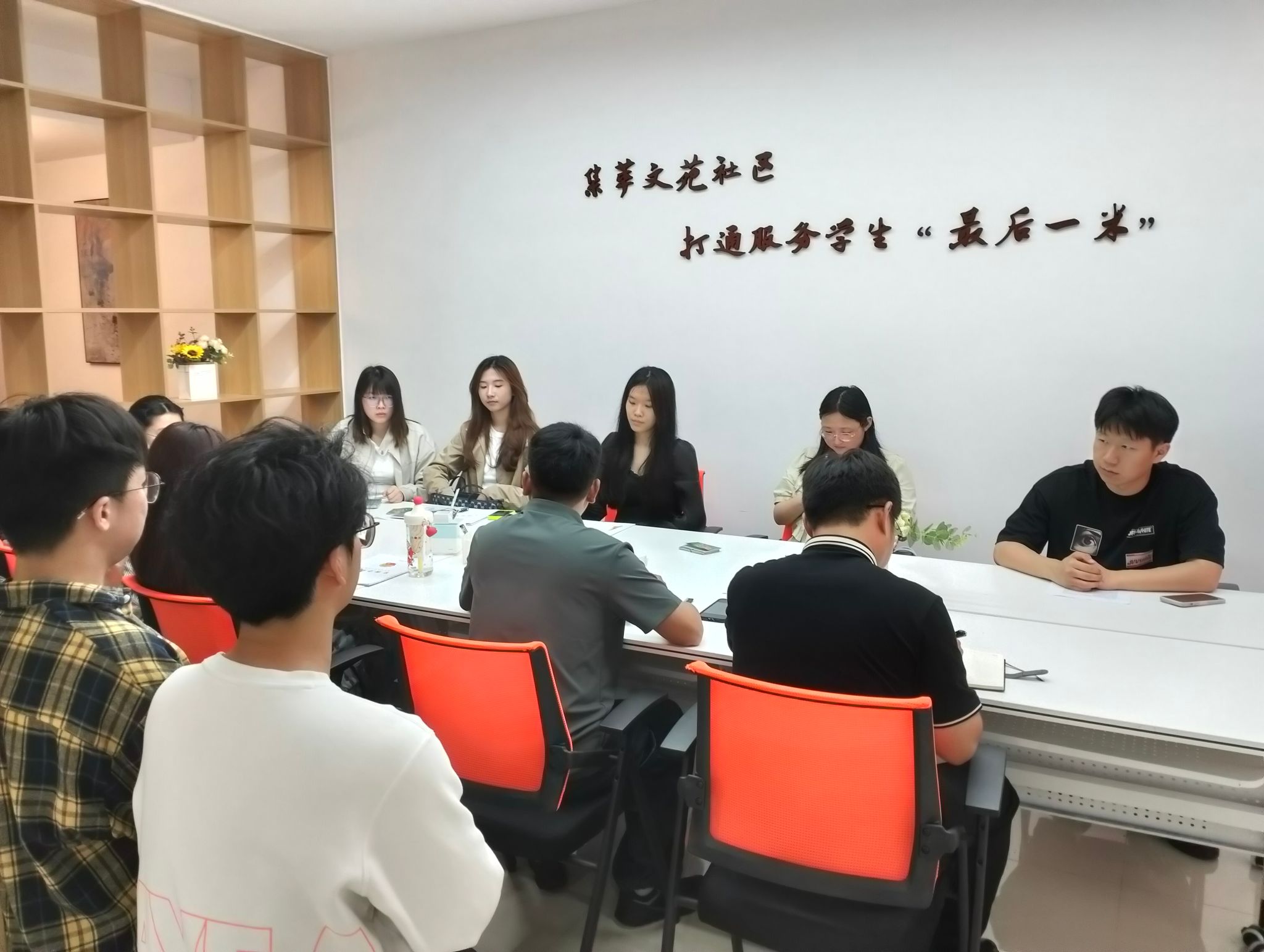 国产成人精品白浆久久69