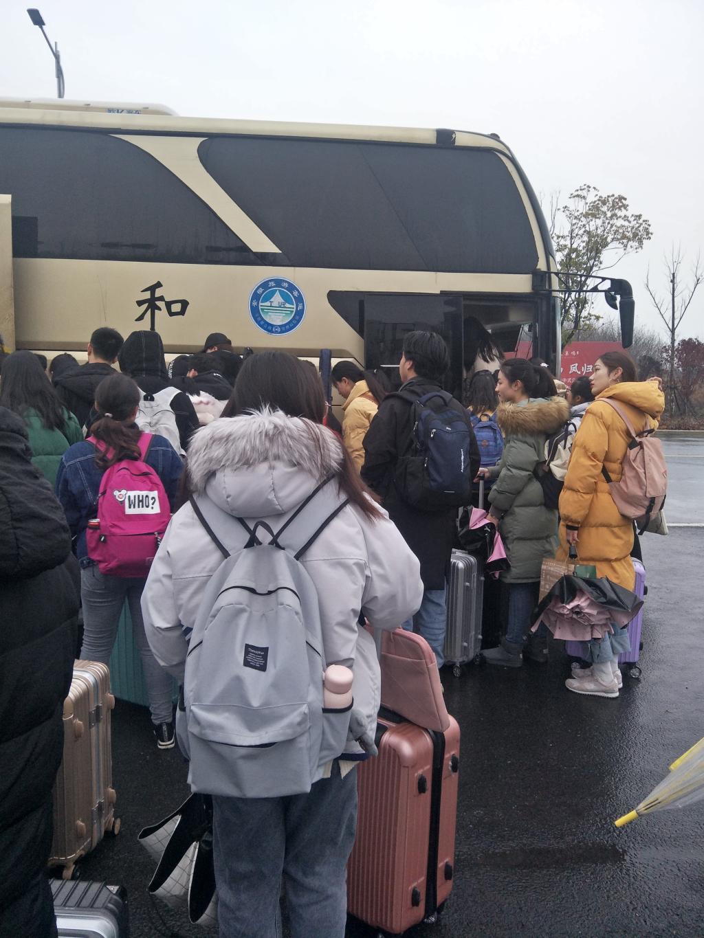 国产成人精品白浆久久69