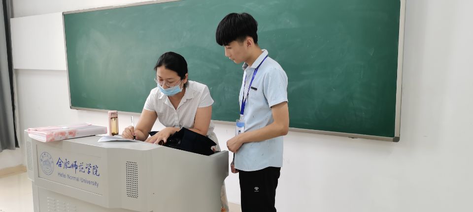 国产成人精品白浆久久69