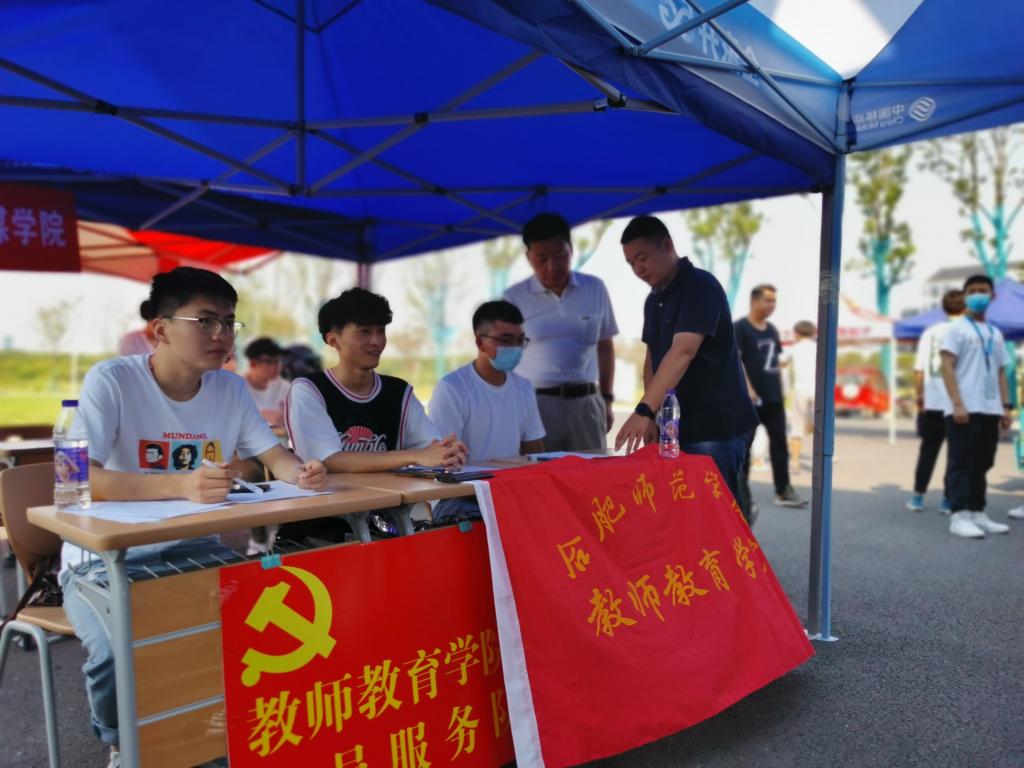 国产成人精品白浆久久69