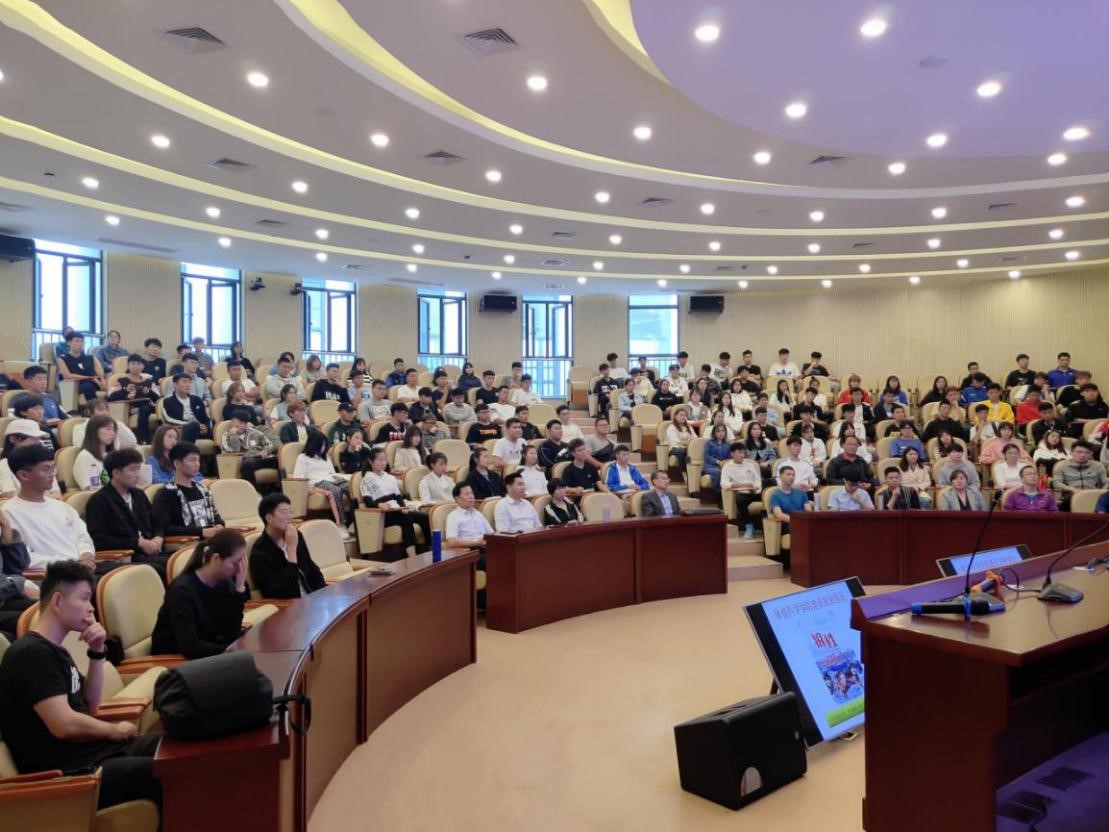 国产成人精品白浆久久69