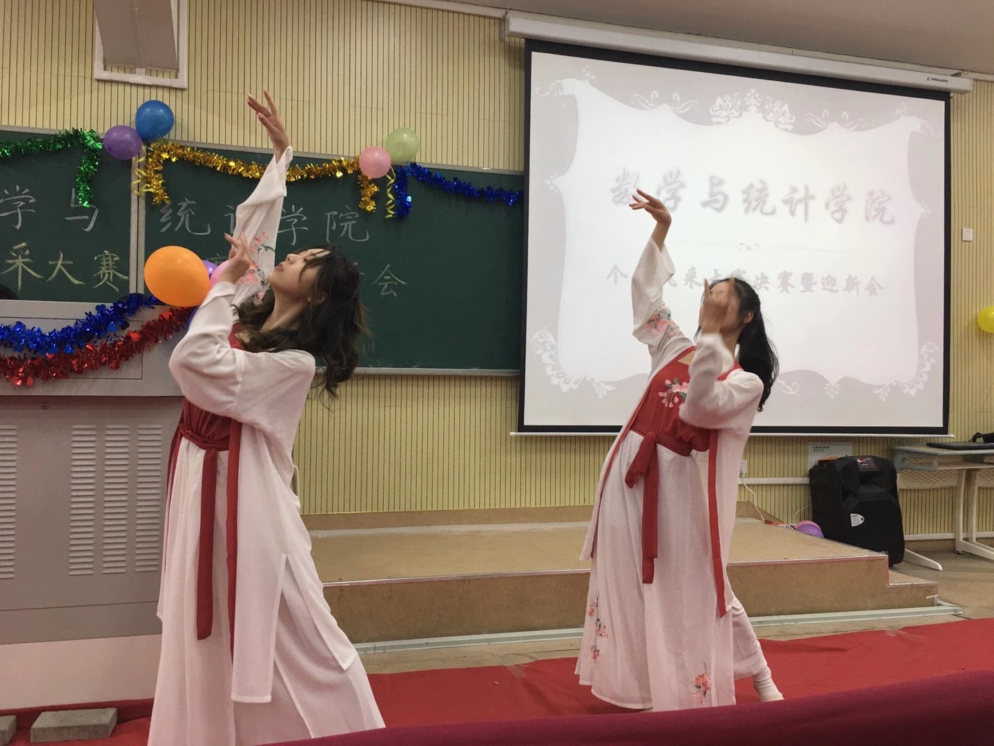 国产成人精品白浆久久69