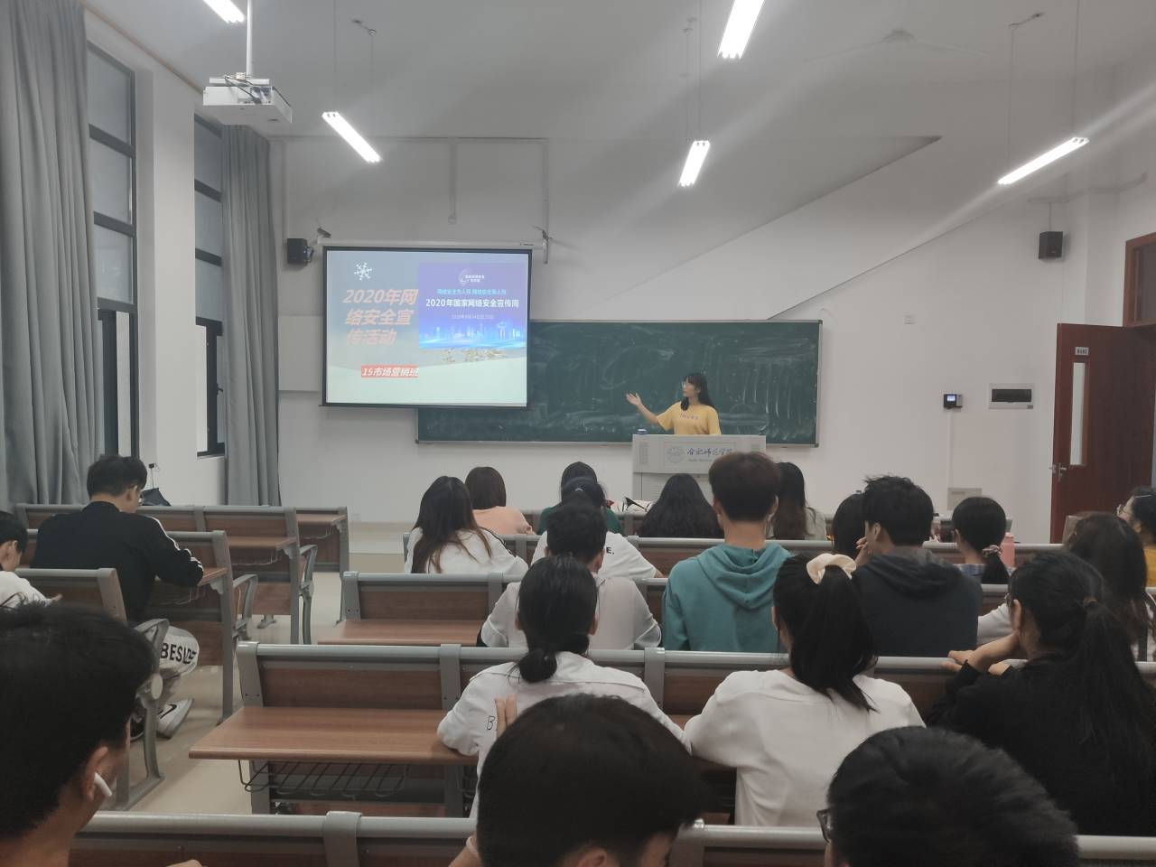 国产成人精品白浆久久69