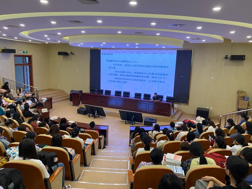 国产成人精品白浆久久69