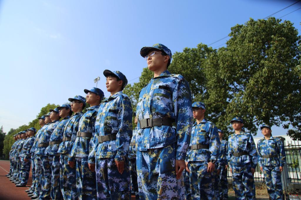 国产成人精品白浆久久69