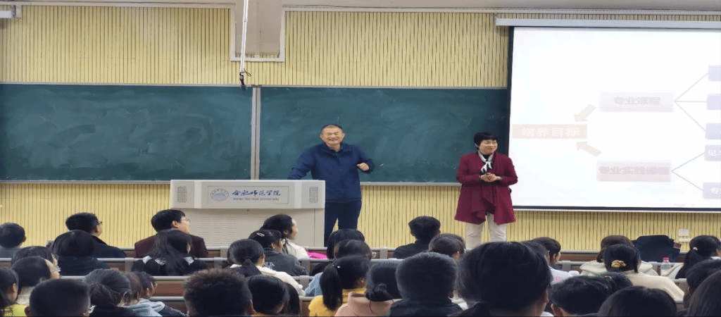 国产成人精品白浆久久69