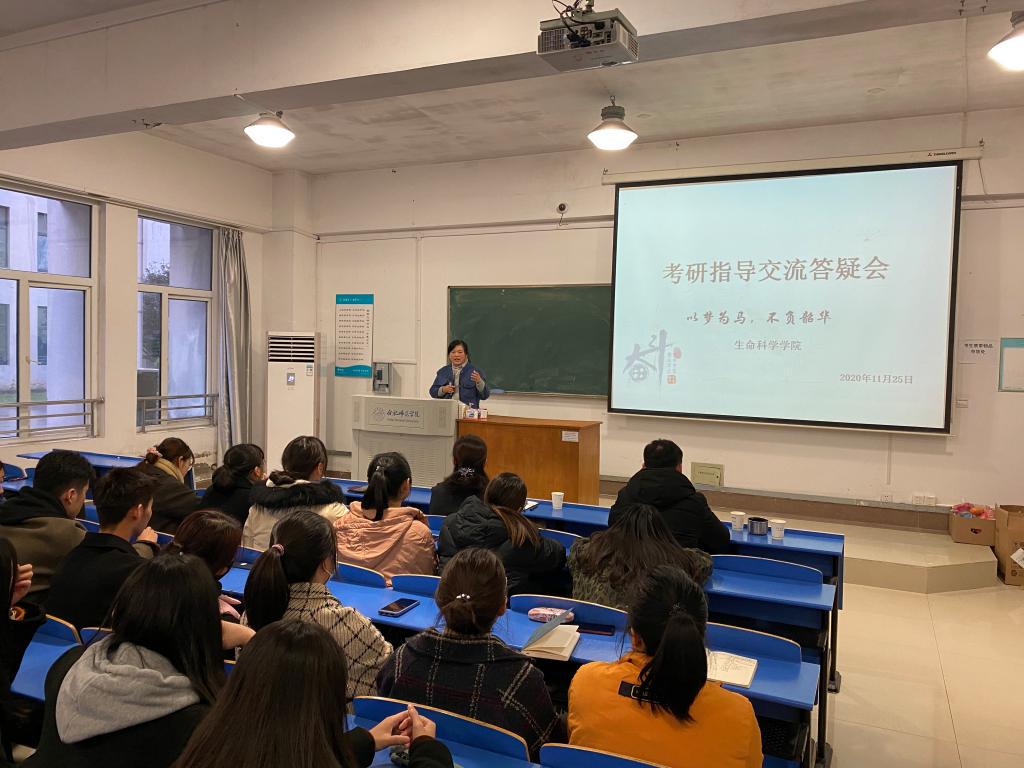 国产成人精品白浆久久69