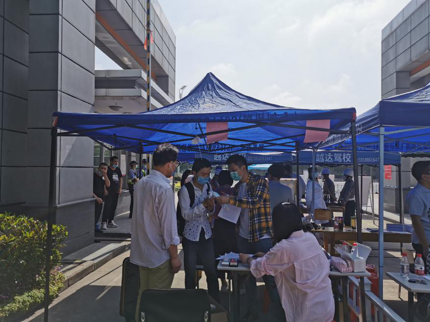国产成人精品白浆久久69