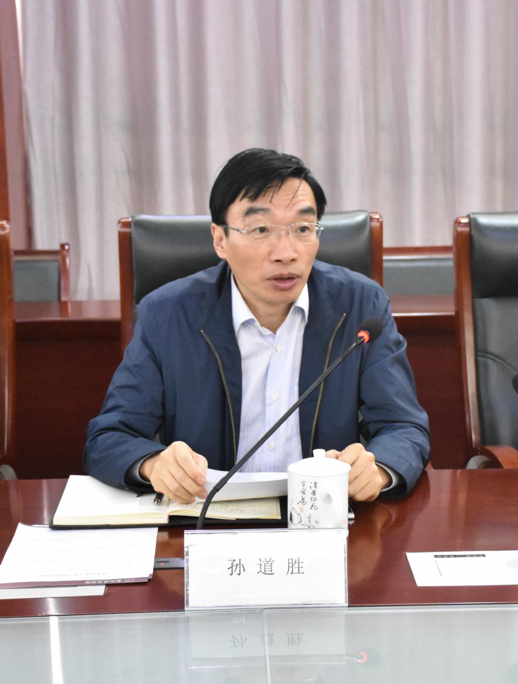 国产成人精品白浆久久69