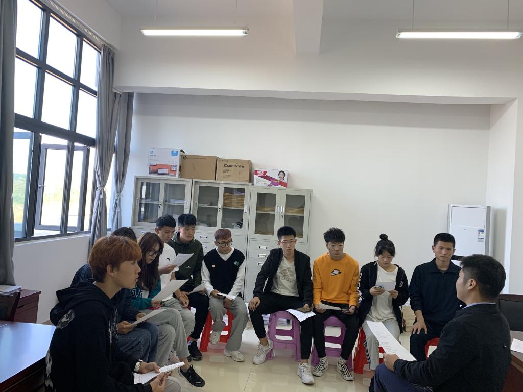 国产成人精品白浆久久69