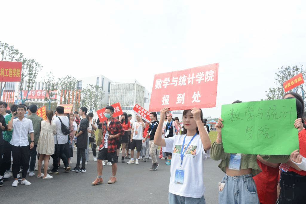 国产成人精品白浆久久69
