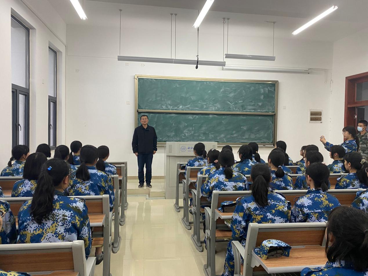 国产成人精品白浆久久69
