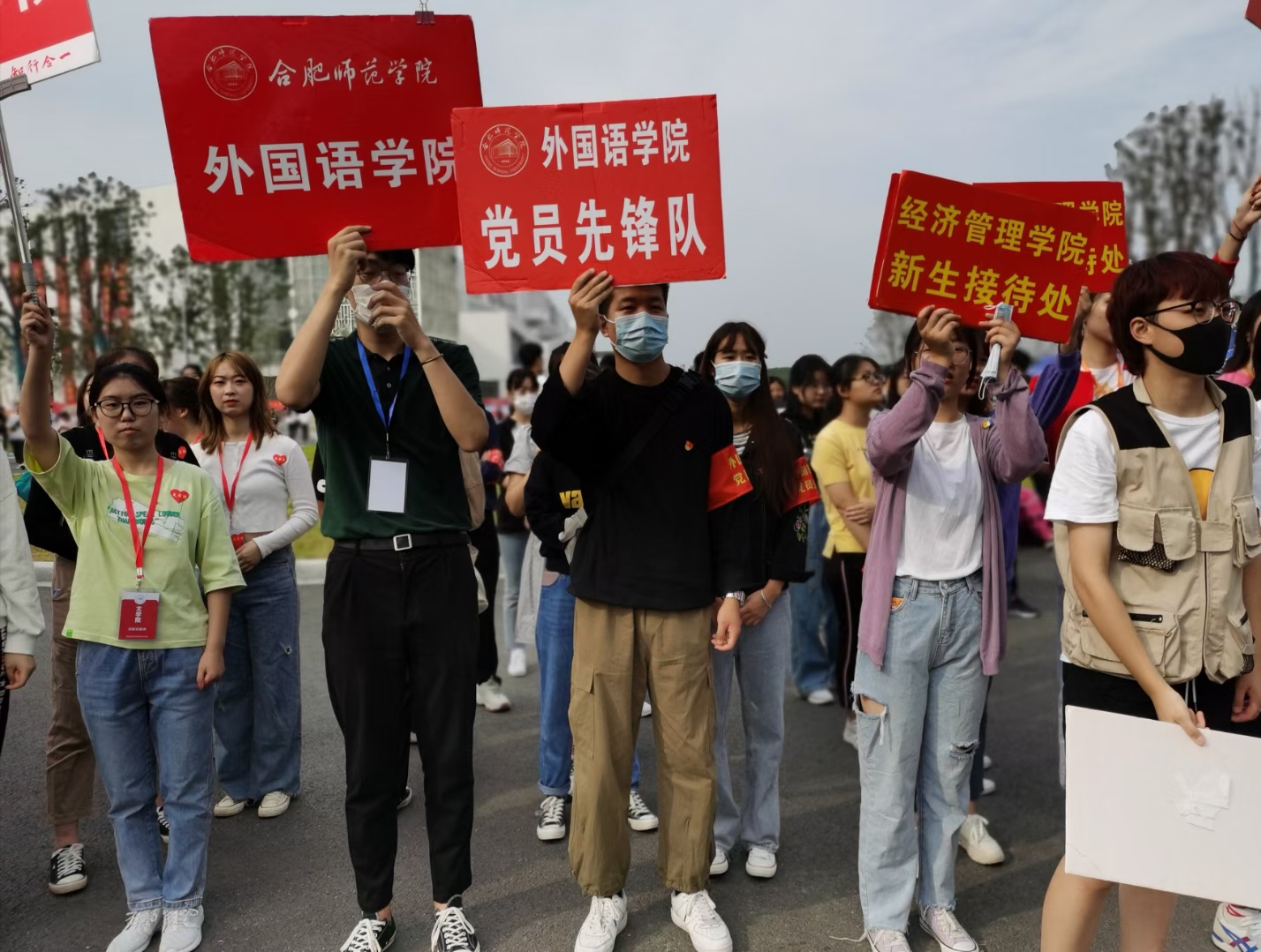 国产成人精品白浆久久69