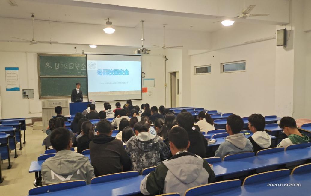 国产成人精品白浆久久69