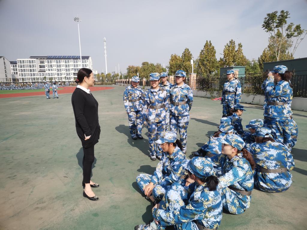 国产成人精品白浆久久69