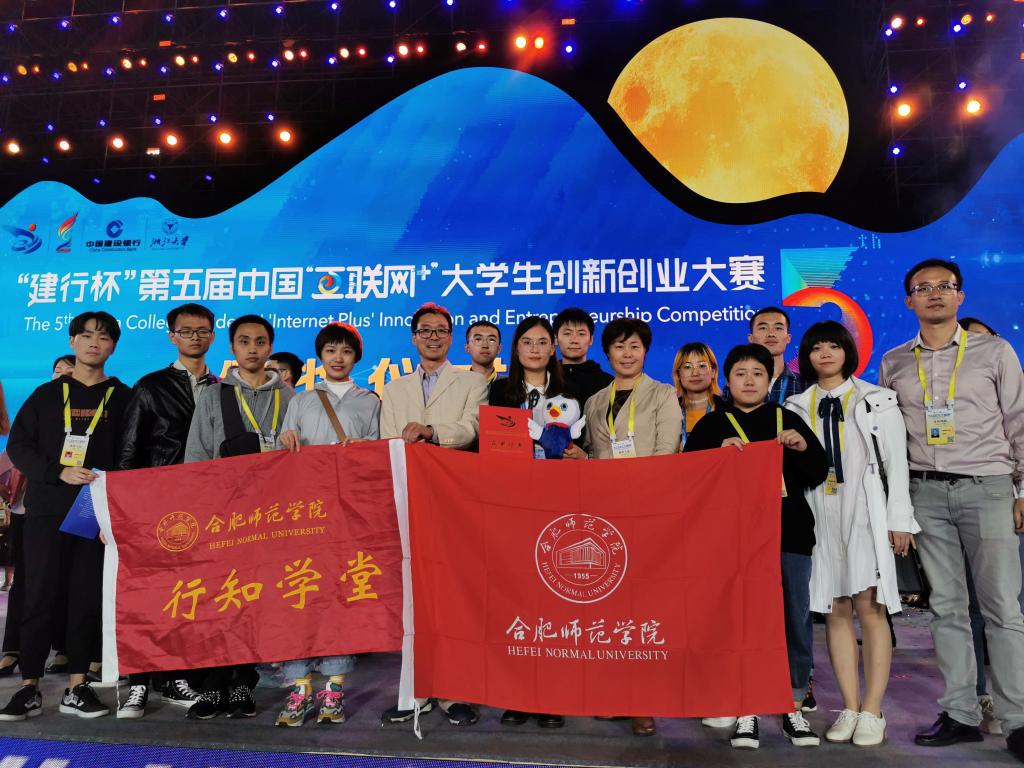 国产成人精品白浆久久69