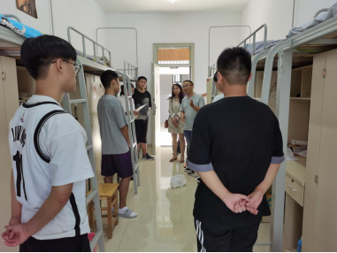 国产成人精品白浆久久69