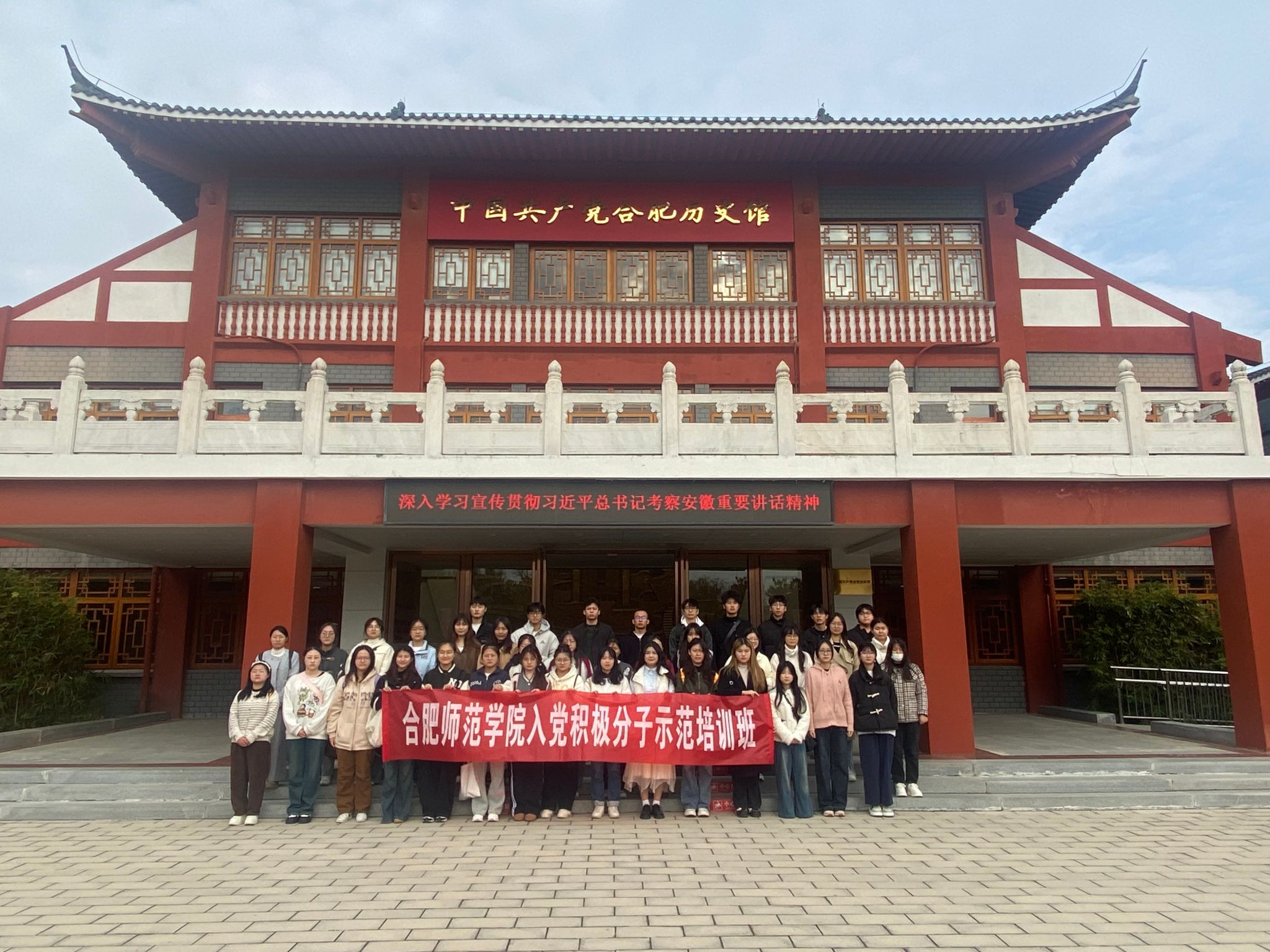 国产成人精品白浆久久69