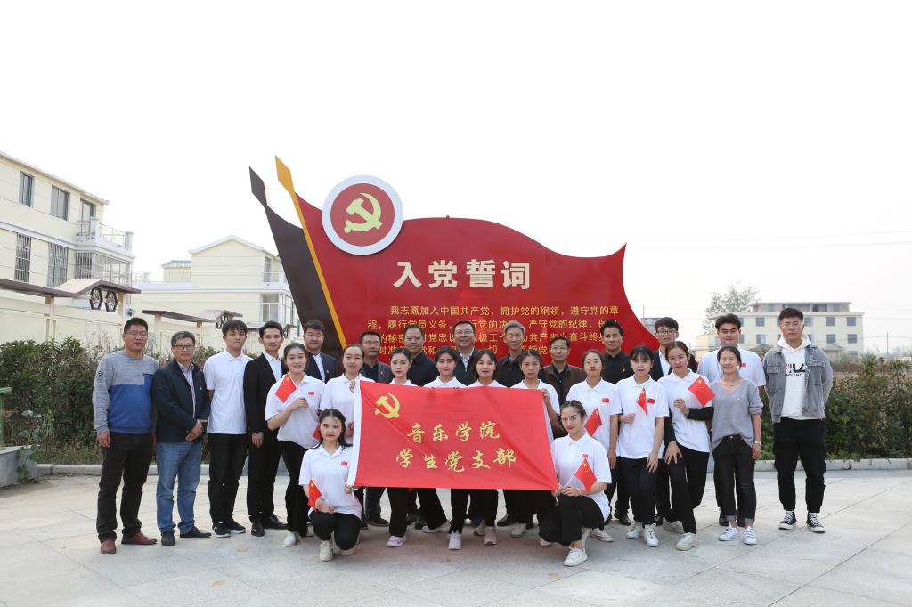 国产成人精品白浆久久69