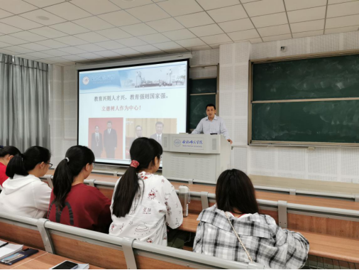 国产成人精品白浆久久69