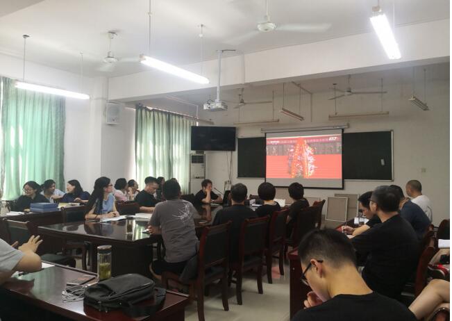 国产成人精品白浆久久69