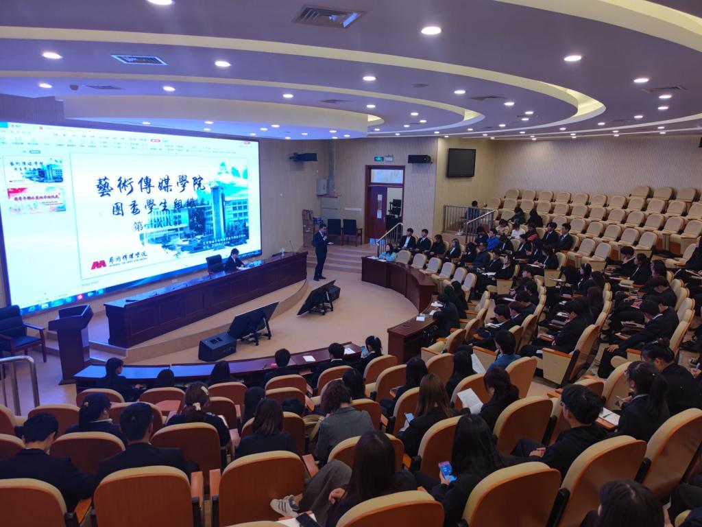 国产成人精品白浆久久69