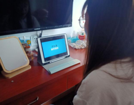 国产成人精品白浆久久69