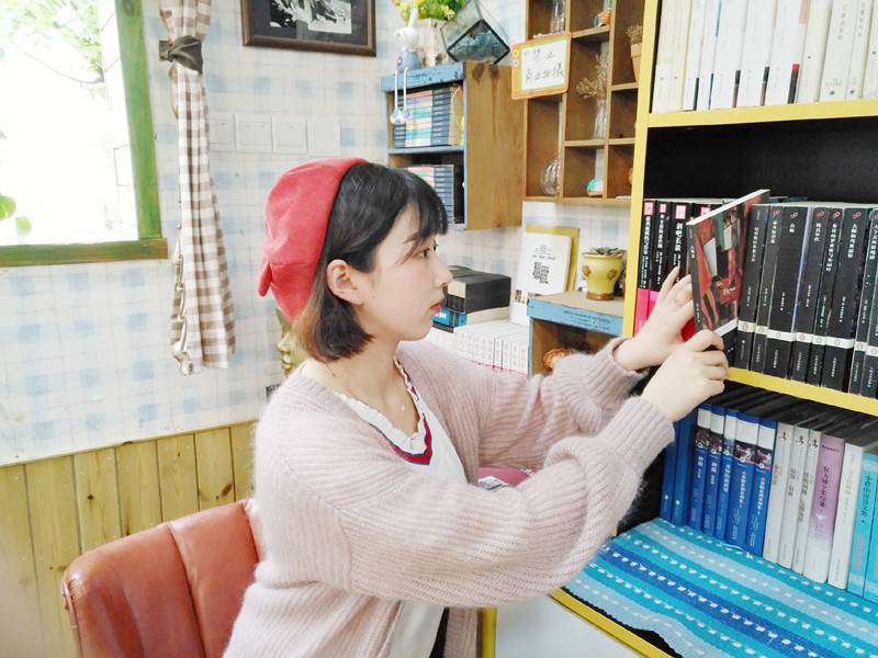 国产成人精品白浆久久69